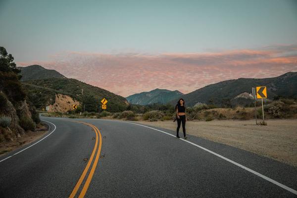 solo travel safety tips USA